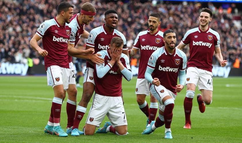 本届与哥伦比亚同组，C罗世界杯对阵南美球队仍0球0助